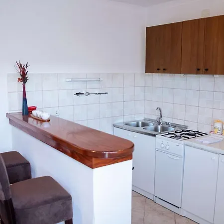 Secluded Srb, Zagora - 22245 * Srb