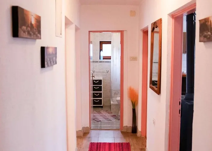 Апартаменты Secluded Srb, Zagora - 22245